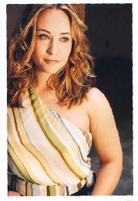 Dena Zelig