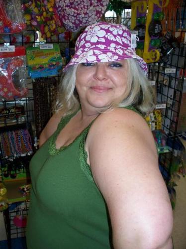 Carolyn Box