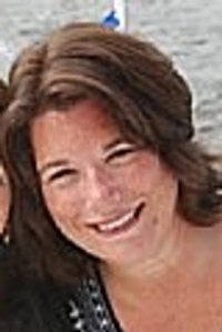 Sondra Traister