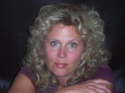 Suzanne Stanfield
