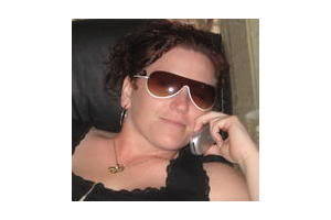 Lynn Thompson
