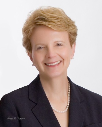 Suzanne Pryde