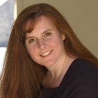 Angela Hilz