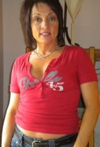 Cynthia Flora