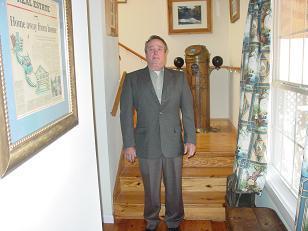 Arthur Dill