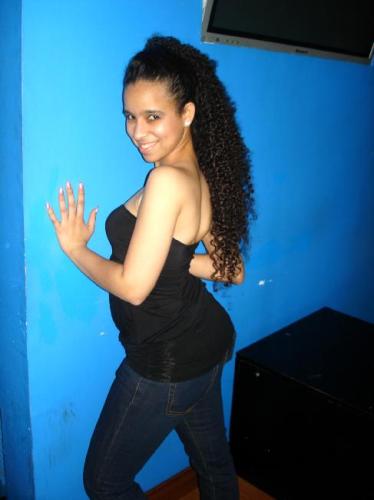 Kathellee Paulino