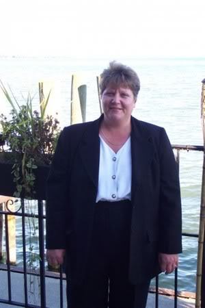 Debra Maes