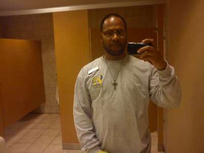 Carlos Barnes