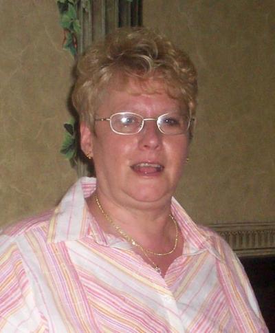 Lois Voelker
