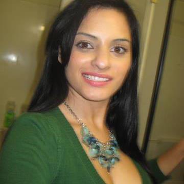 Leslie Estrella-Bautista