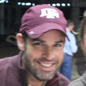 Christopher Alvarez