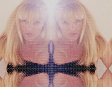 Lori Nelson