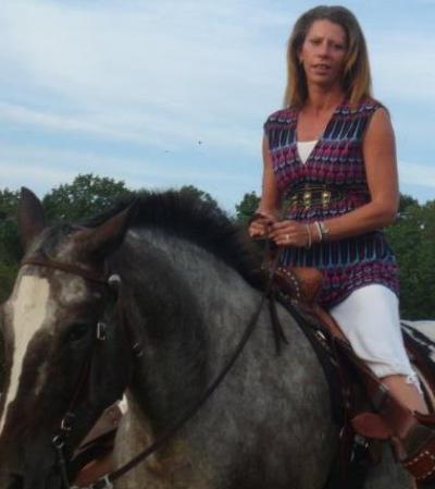 Wendi Button