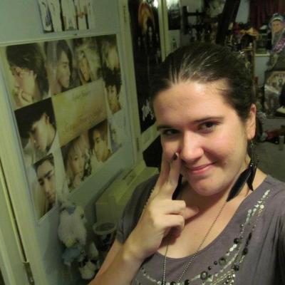 Farrah Logsdon