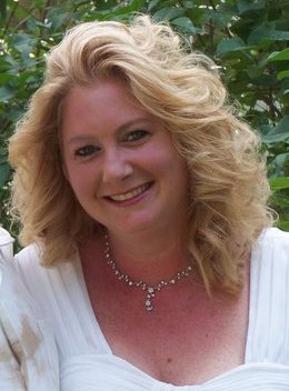 Beth Lyons