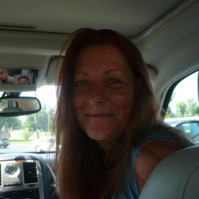 Lorrie Voyias