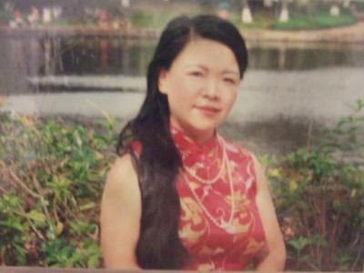 Jolie Zhou