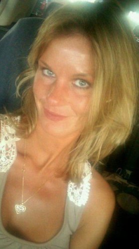 Roxanne Keeling