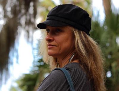 Leslie Sharelin