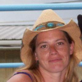 Julie Poulos