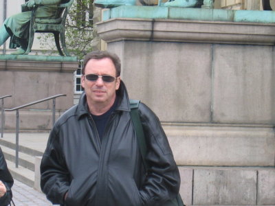 Gregory Katz