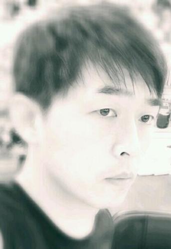Minwoo Kang