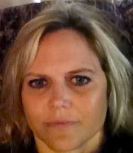 Traci Lofties