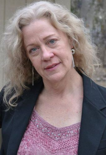 Lesley Hughes-Seamans
