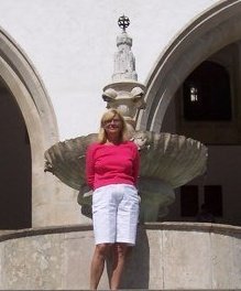 Joan Cornette