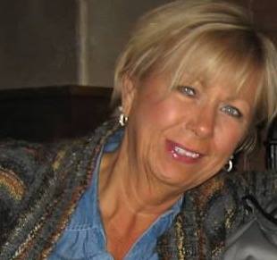 Debbie Mazur
