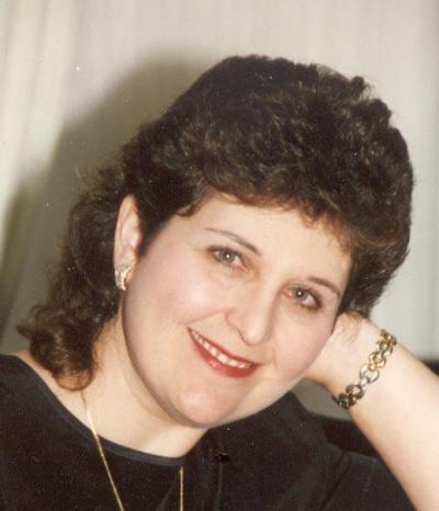 Julia Derosa