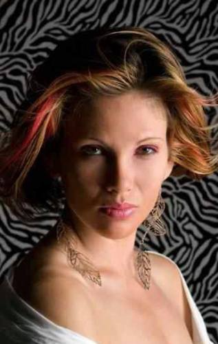 Amy Incledon