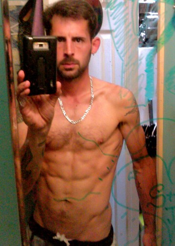 Sean Holmes