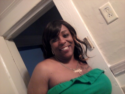 Ivone Glanton