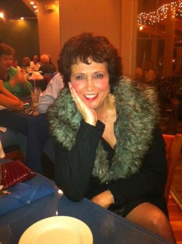 Linda Flores