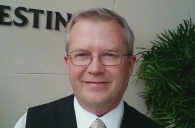 Lowell Yelverton