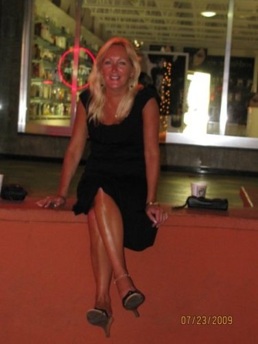 Veronica Saunders