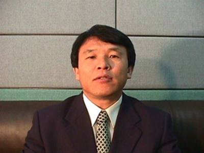 Jong Lee