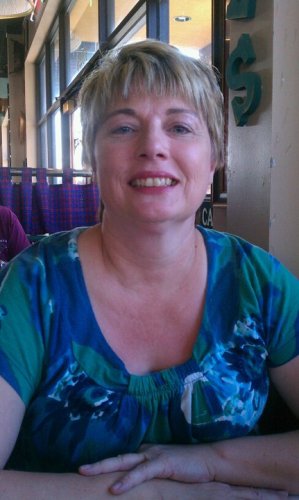 Carol Carter