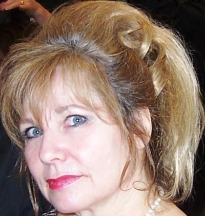 Suzanne Tracy