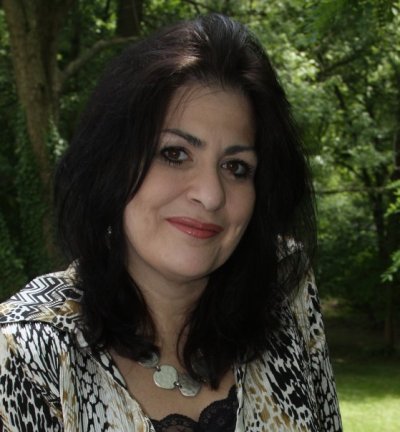 Leslie Hopton
