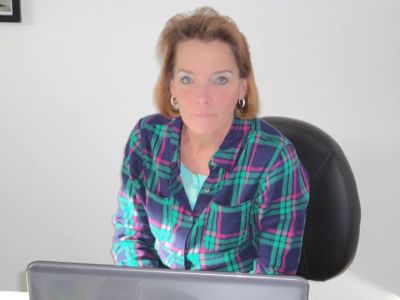 Laura Hollenbeck