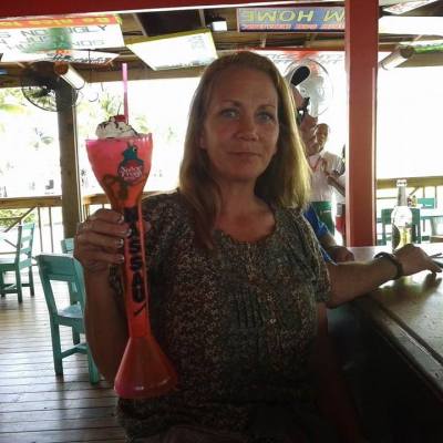 Debra Raketsky