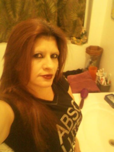 Elaine Gomez