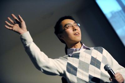 Dapeng Liu