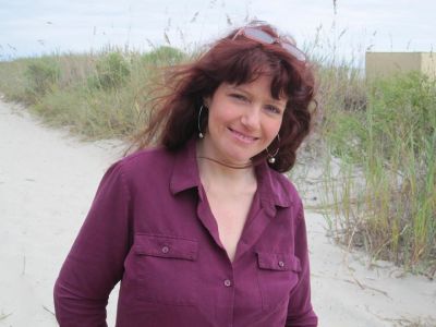 Melanie Charron