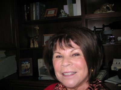 Gloria Wall