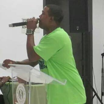 Derrick Perry