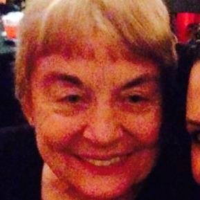 Kay Cecil