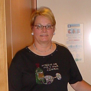 Debra Adelt